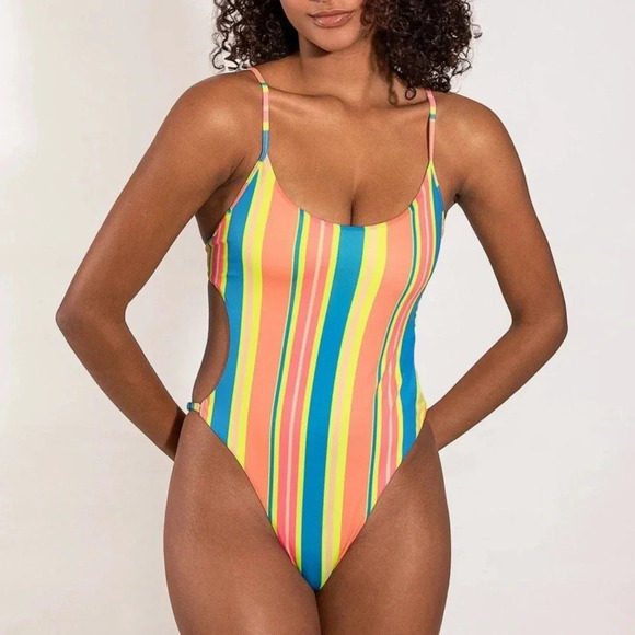 NWT OneOne Swimwear One Piece Swimsuit Monokini Palau New Small Cheeky Brooke - Picture 1 of 5